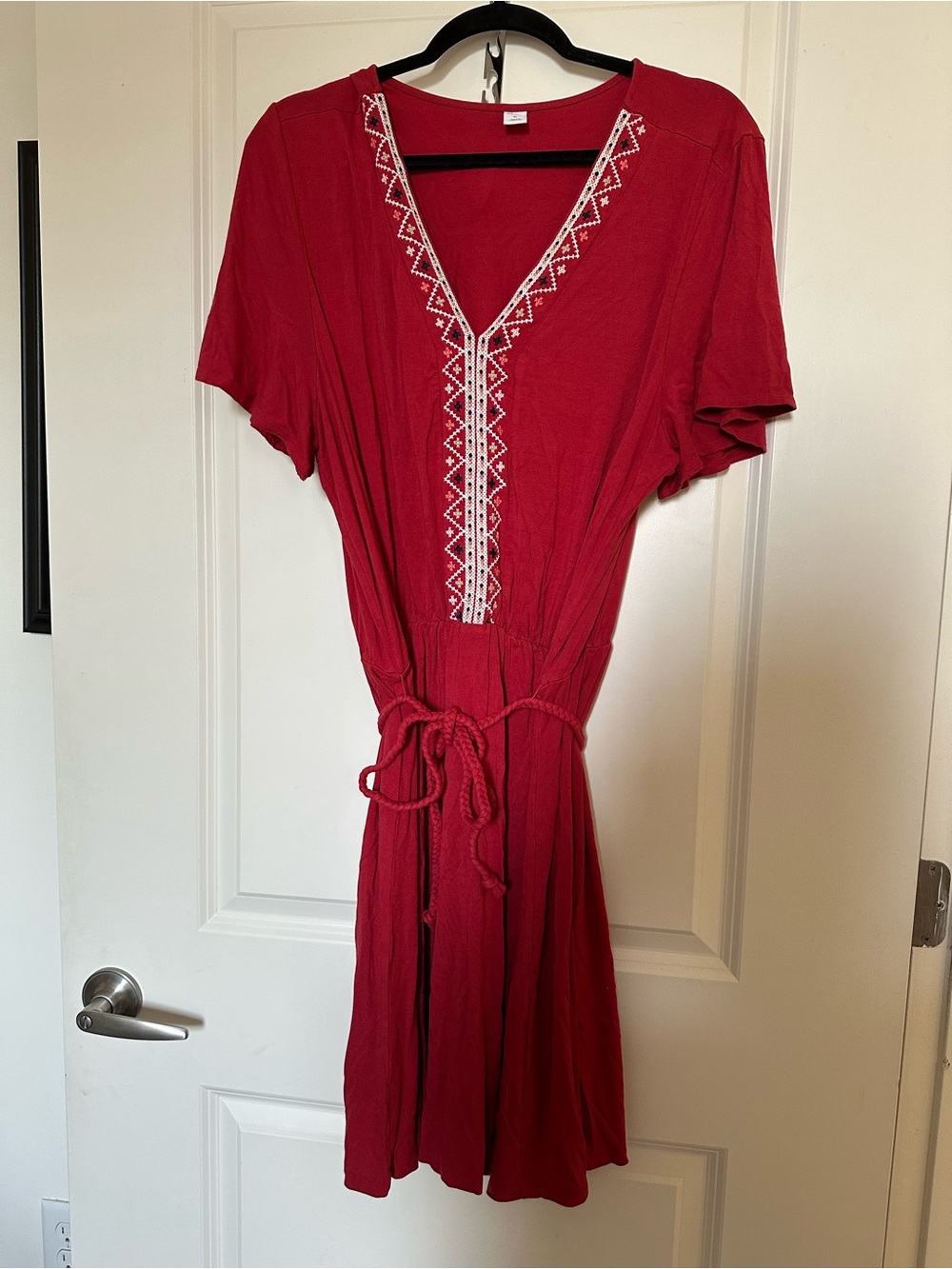 Old Navy Red V-Neck Embroidered Waist-Tie Dress